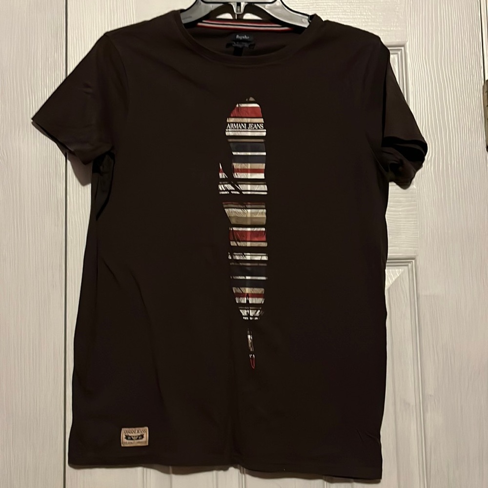 Armani Jeans Mens feather print t shirt size S!